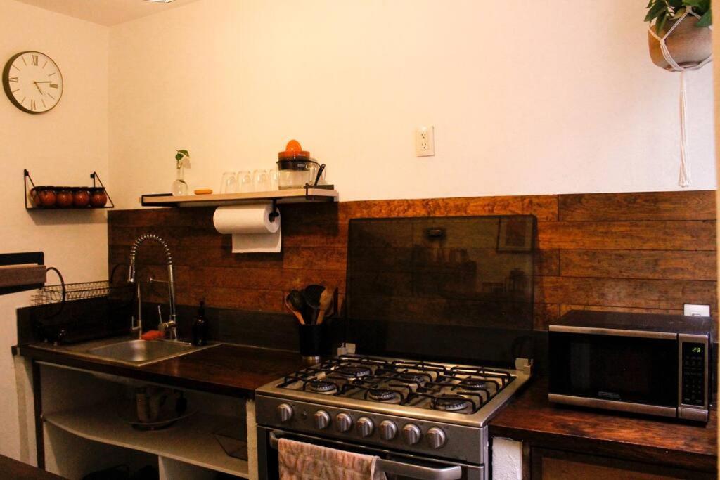New Mex Inspired Bo-Ho Chic Apartment With Private Patio And Roof Terrace Mexico City Ngoại thất bức ảnh